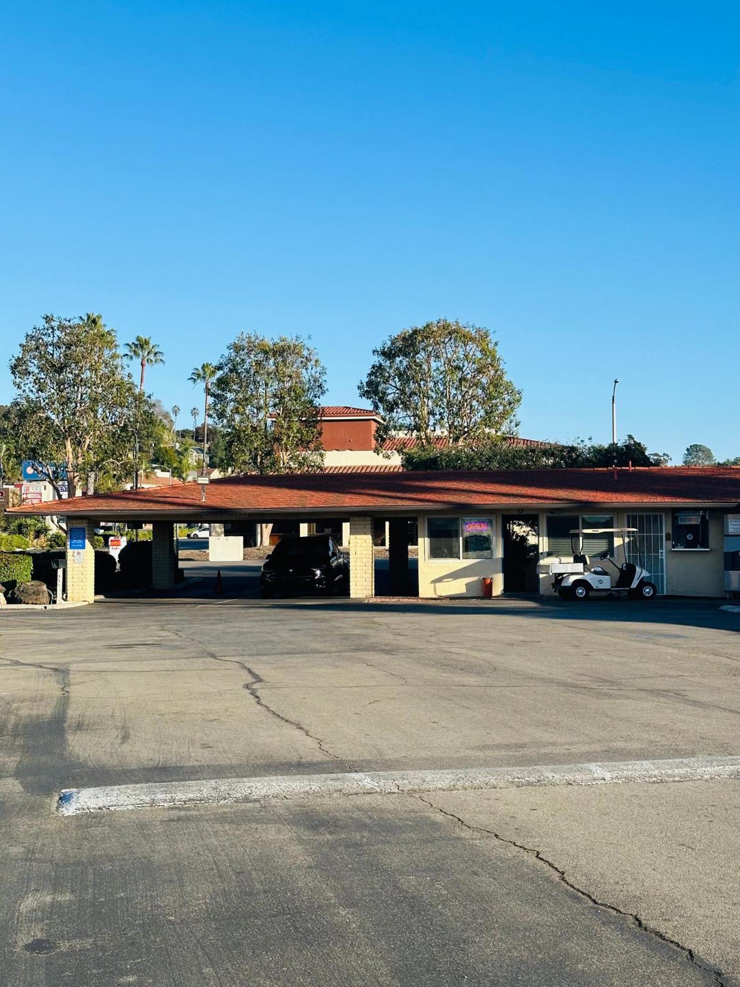 Franciscan Inn Motel Vista Exteriér fotografie